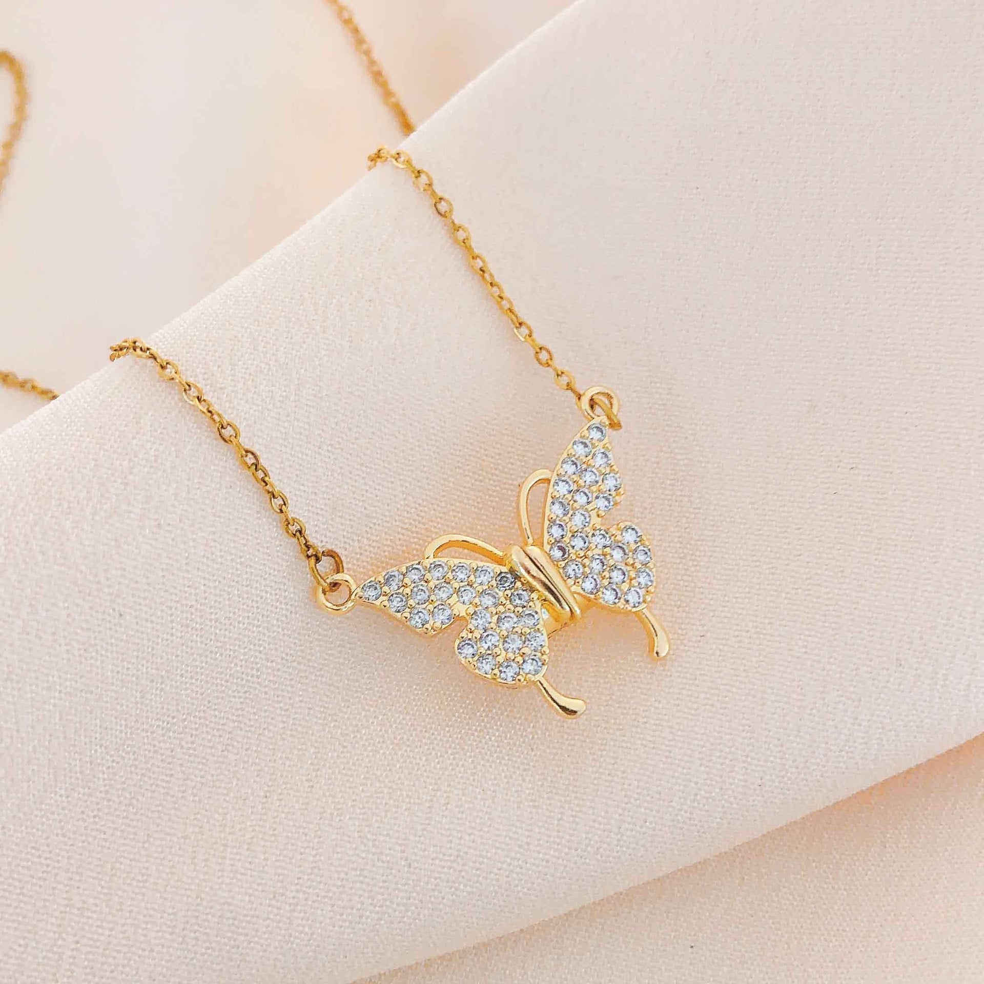 Violette™ Collier Papillon
