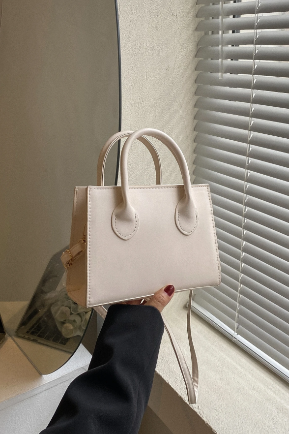 Violette™ Petit sac à bandoulière carré avec fermeture éclair