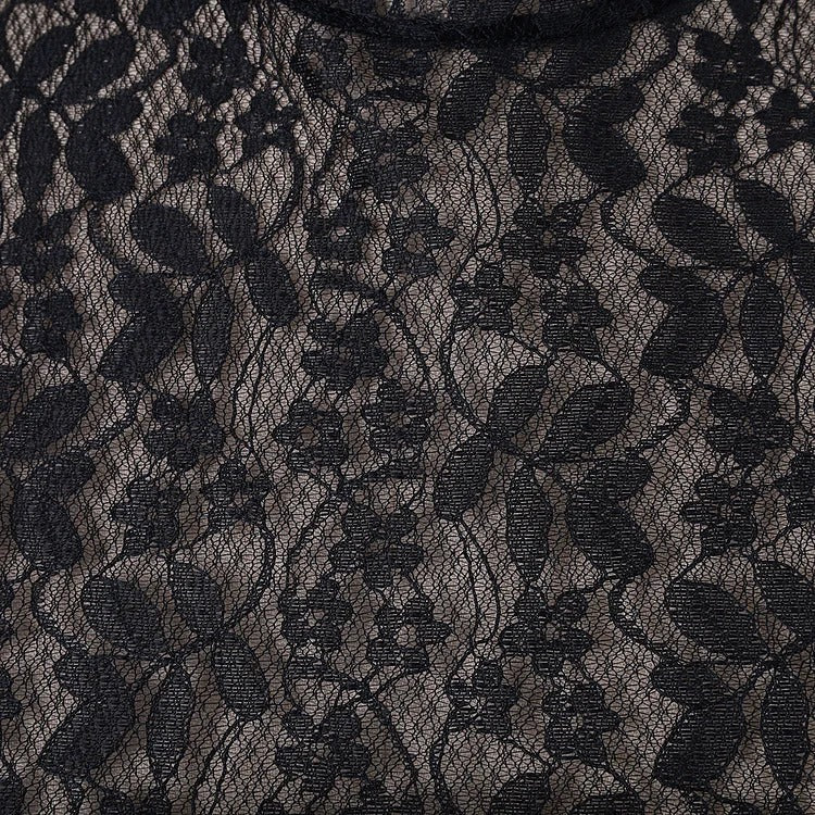 Robe moulante noire à manches longues en velours et dentelle