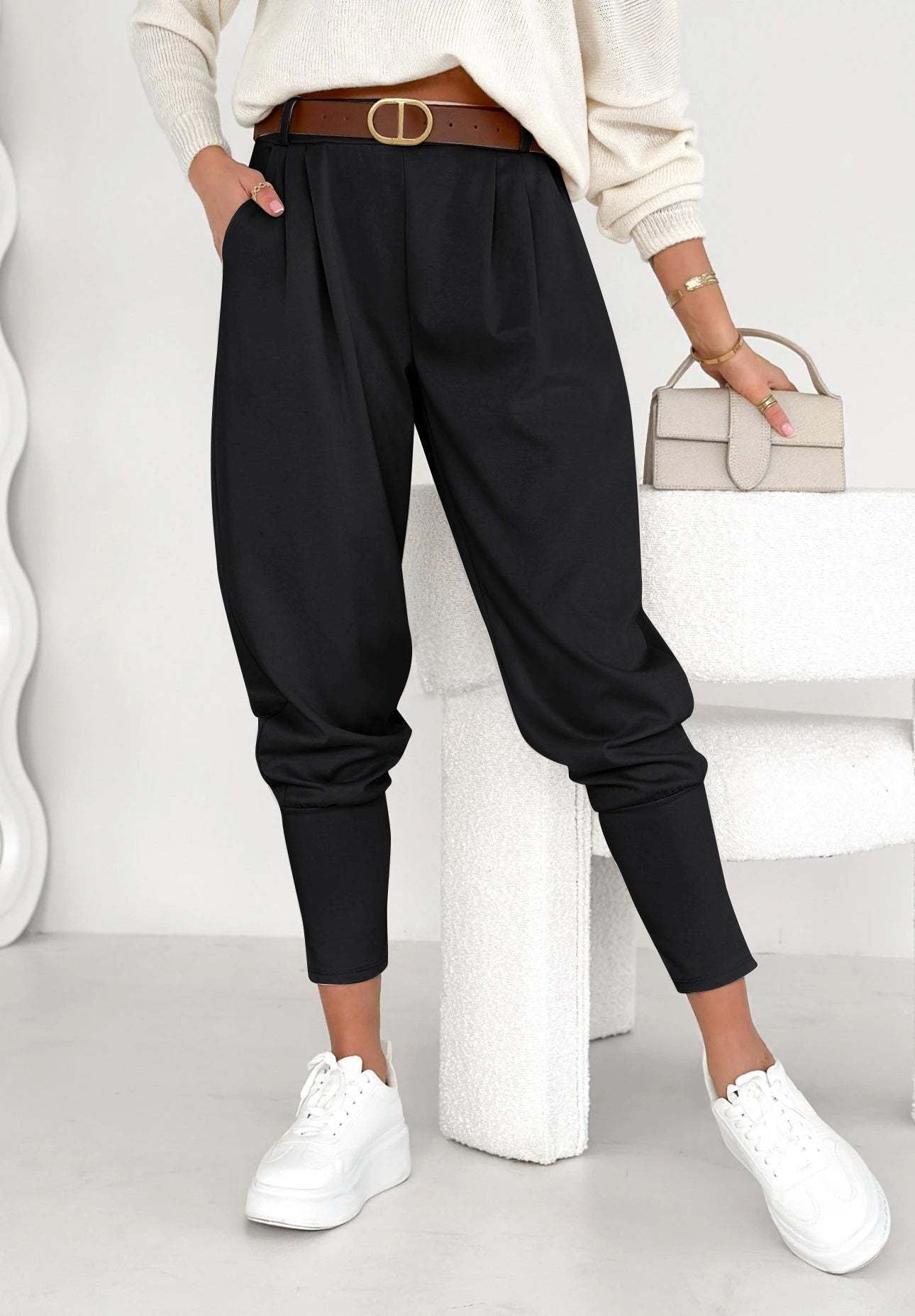 Pantalon sarouel décontracté et ceinturé pour femme