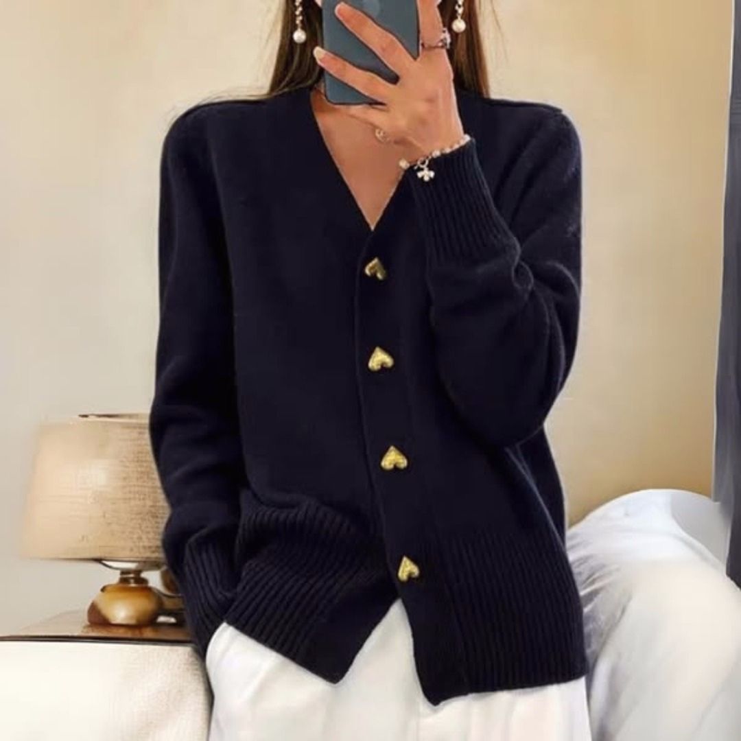 Cardigan élégant à boutons en forme de cœur
