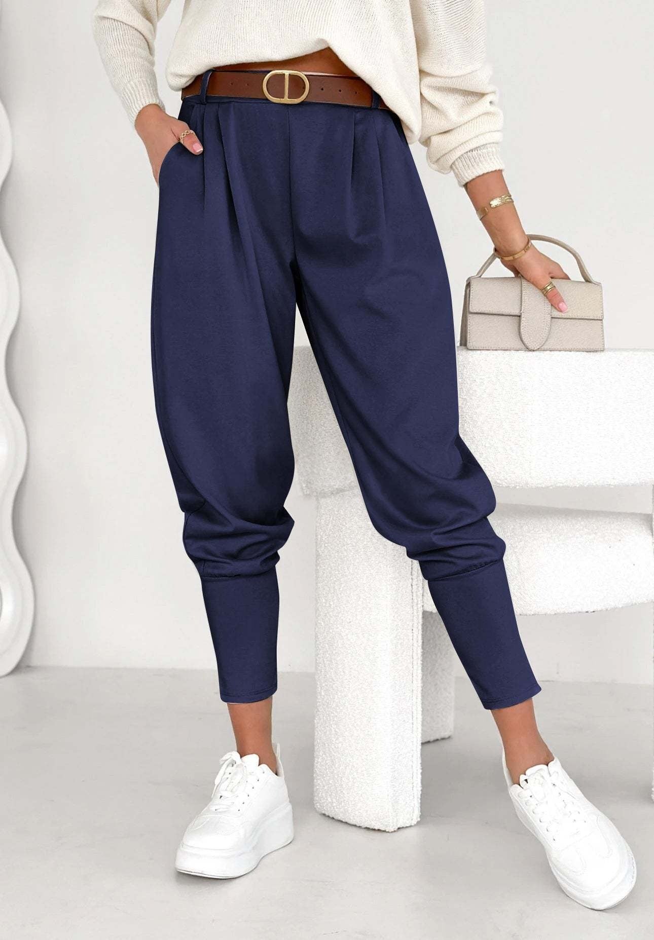 Pantalon sarouel décontracté et ceinturé pour femme